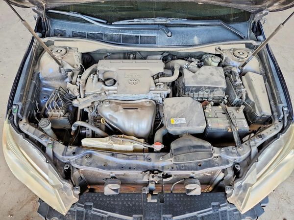 2016 TOYOTA CAMRY