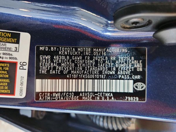 2016 TOYOTA CAMRY