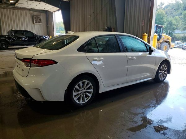 2026 TOYOTA COROLLA