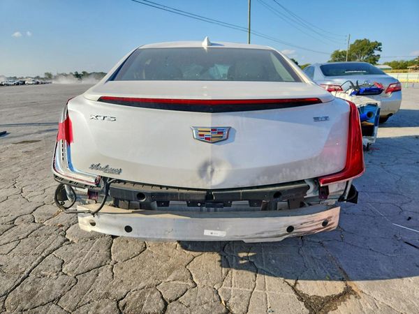 2018 CADILLAC XTS Premium Luxury — DIRR