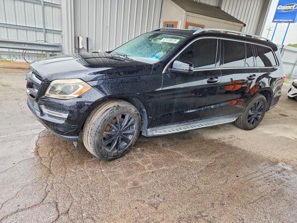 2016 MERCEDES-BENZ GL-CLASS GL350-4M — Front 3/4