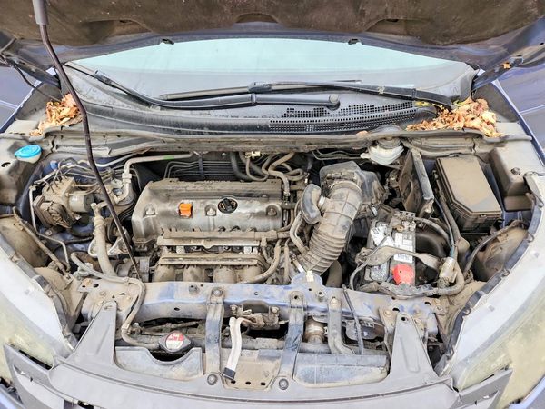 2013 HONDA CRV LX — Engine bay