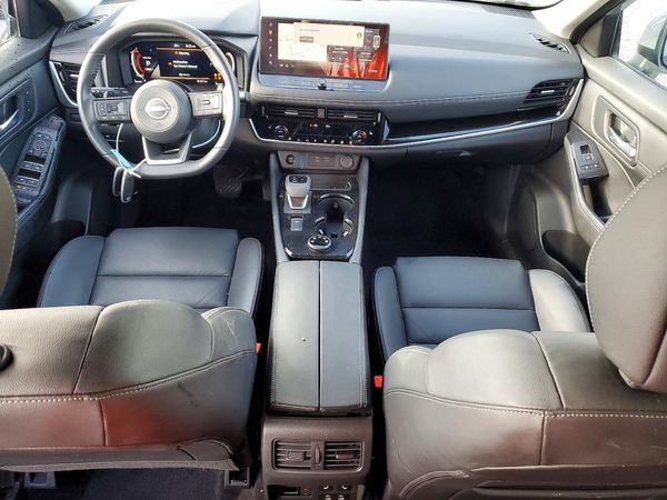 2024 NISSAN ROGUE SL