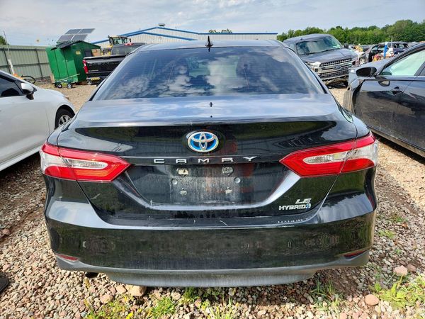 2020 TOYOTA CAMRY LE Hybrid
