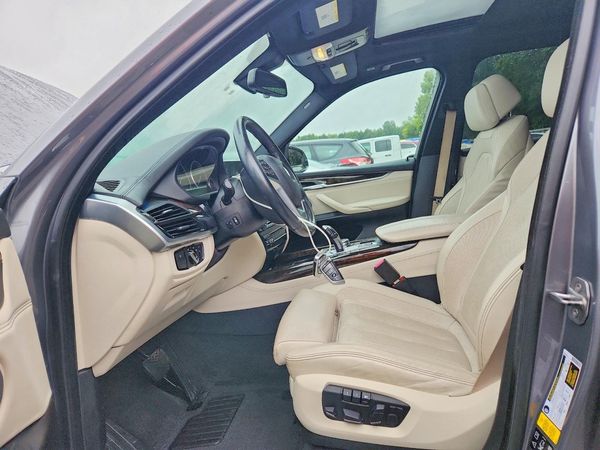 2017 BMW X5 xDrive35i — DENT