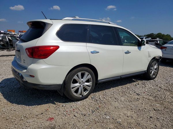 2018 NISSAN PATHFINDER