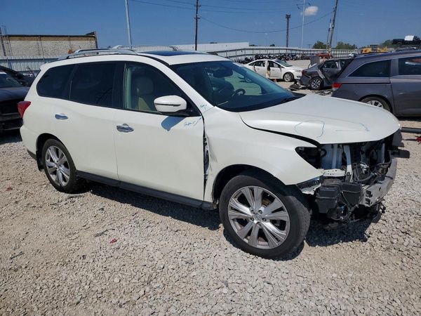 2018 NISSAN PATHFINDER