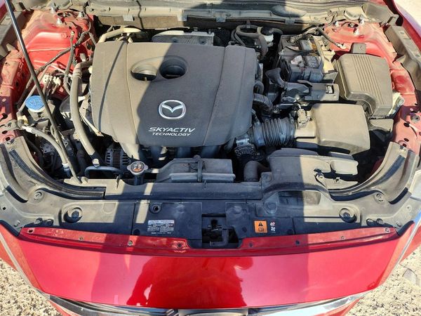 2017 MAZDA 6 — Engine bay