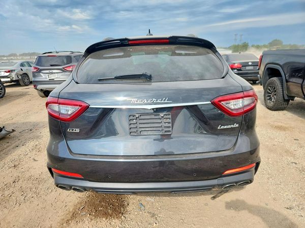 2019 MASERATI LEVANTE