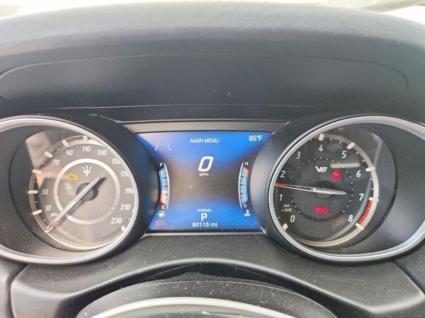 2019 MASERATI LEVANTE