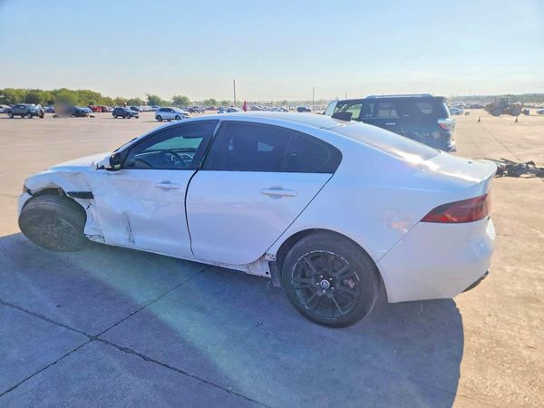 2018 JAGUAR XE