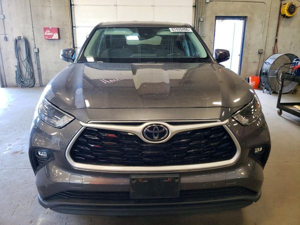 2023 TOYOTA HIGHLANDER
