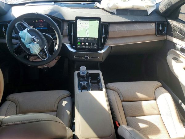 2026 VOLVO XC90