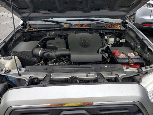 2019 TOYOTA TACOMA