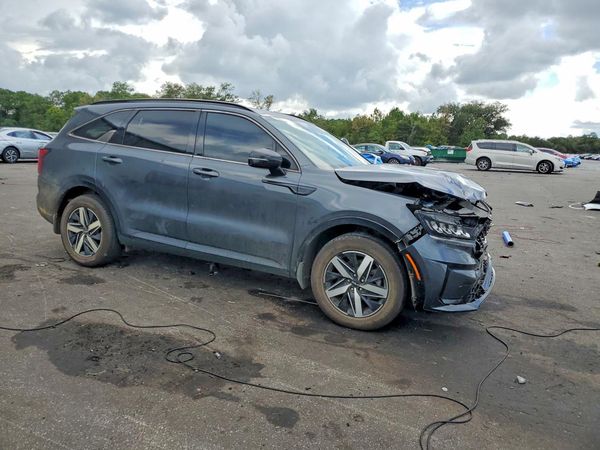 2022 KIA SORENTO S