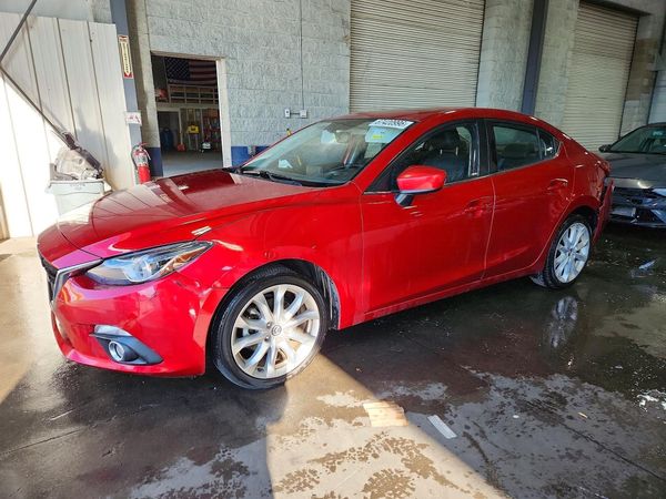 2015 MAZDA 3