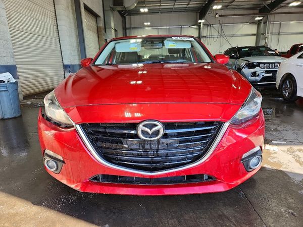2015 MAZDA 3