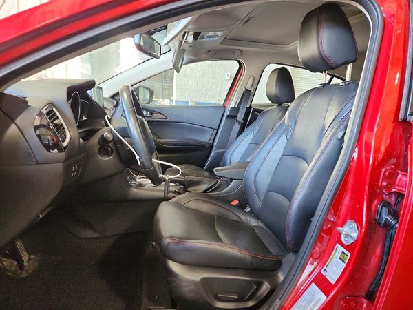 2015 MAZDA 3