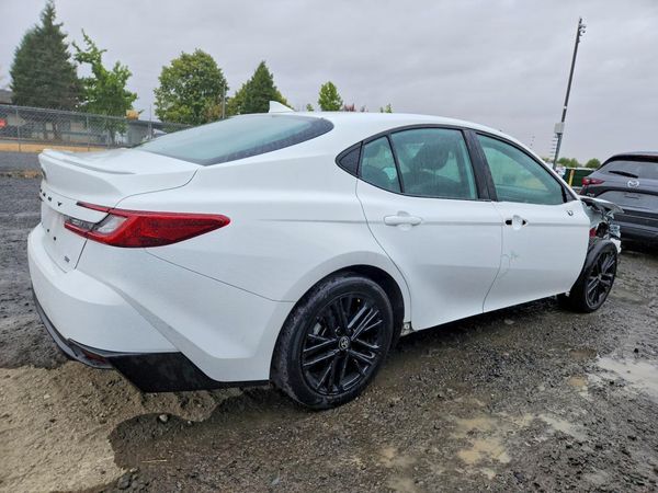 2025 TOYOTA CAMRY