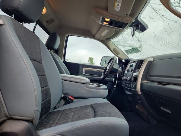 2013 RAM 3500 SLT