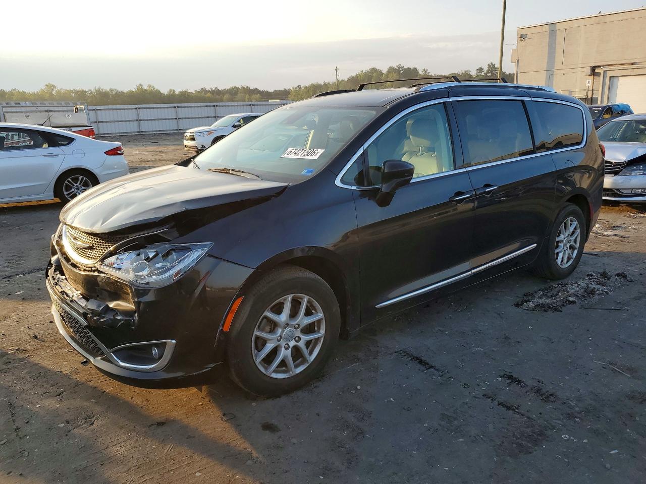 2020 CHRYSLER PACIFICA Touring L