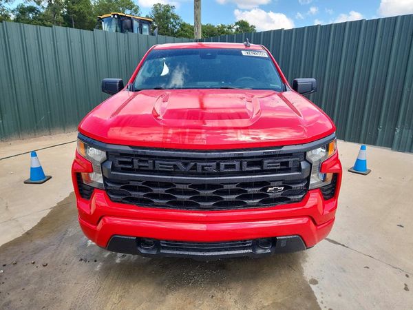 2023 CHEVROLET SILVERADO Custom