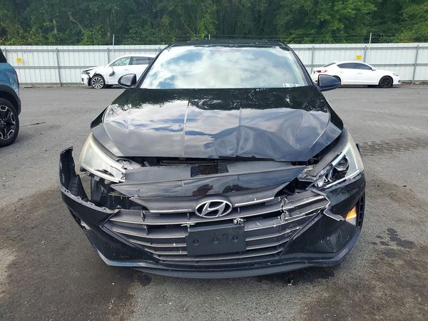 2019 HYUNDAI ELANTRA
