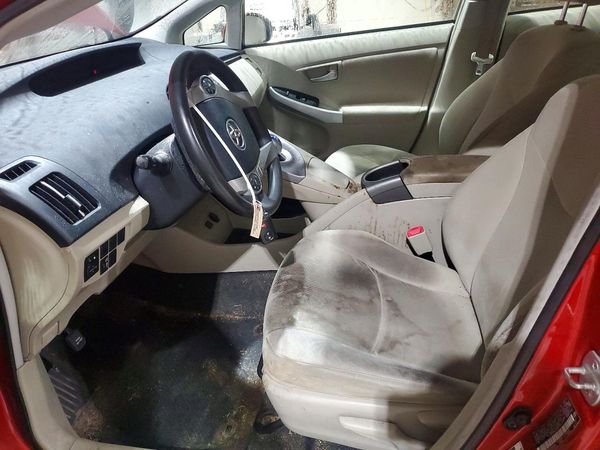 2013 TOYOTA PRIUS