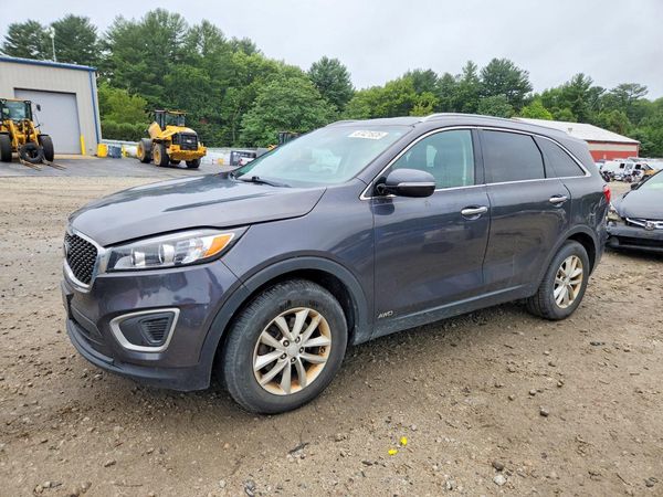2016 KIA SORENTO L / LX