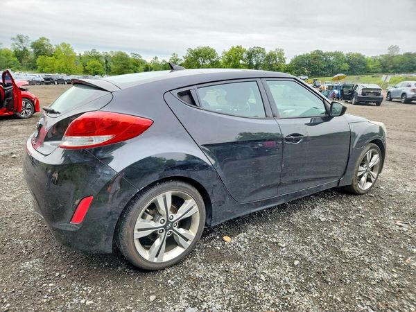 2017 HYUNDAI VELOSTER