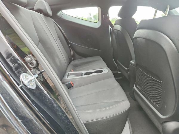 2017 HYUNDAI VELOSTER