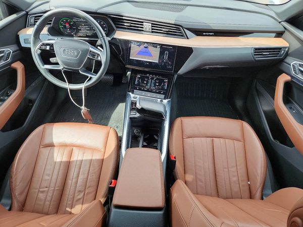 2024 AUDI Q8 E-TRON