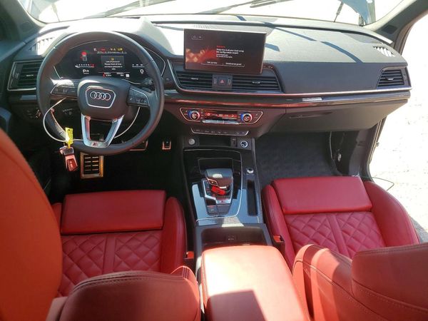 2024 AUDI SQ5