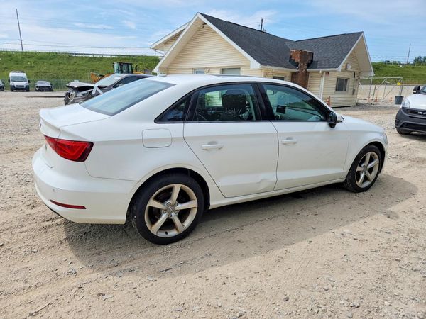 2016 AUDI A3