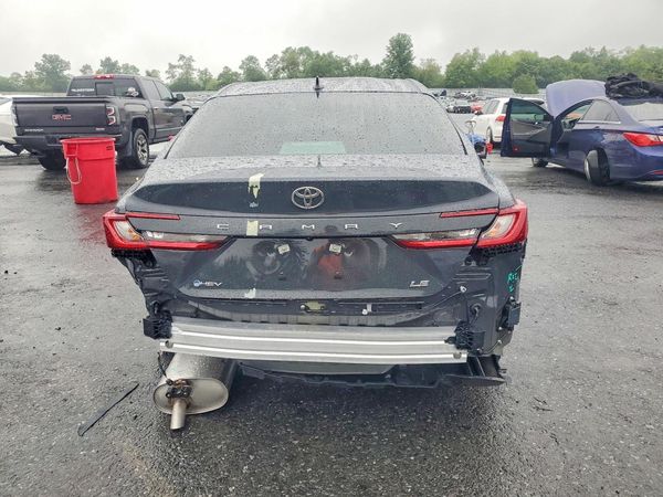 2026 TOYOTA CAMRY