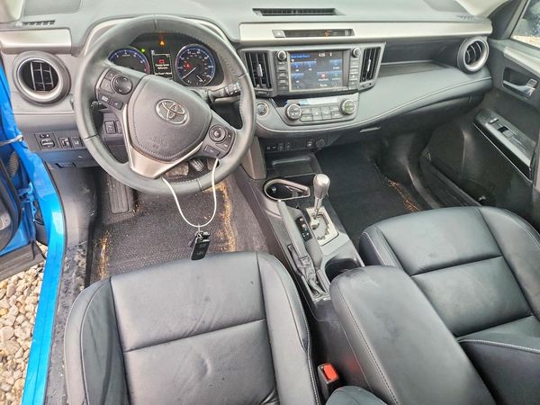 2016 TOYOTA RAV4