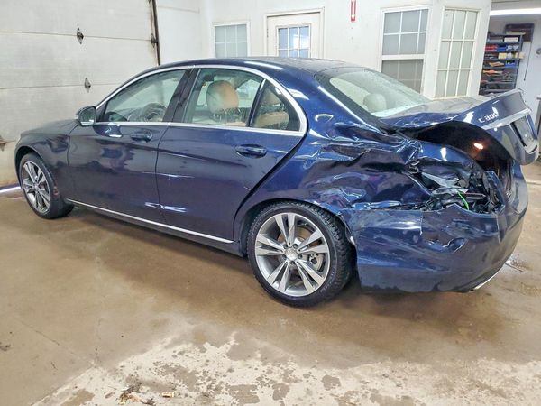 2016 MERCEDES-BENZ C