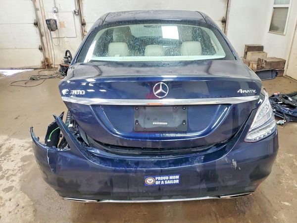 2016 MERCEDES-BENZ C