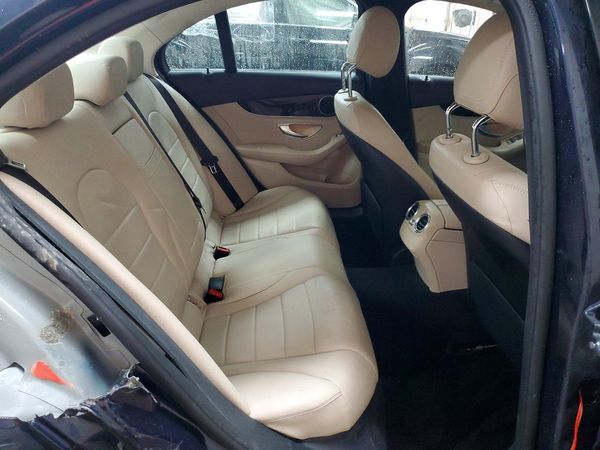 2016 MERCEDES-BENZ C