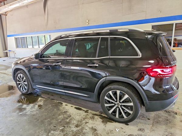 2022 MERCEDES-BENZ GLB