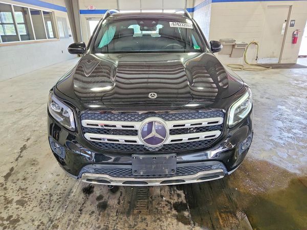 2022 MERCEDES-BENZ GLB