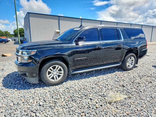 2017 CHEVROLET SUBURBAN LT