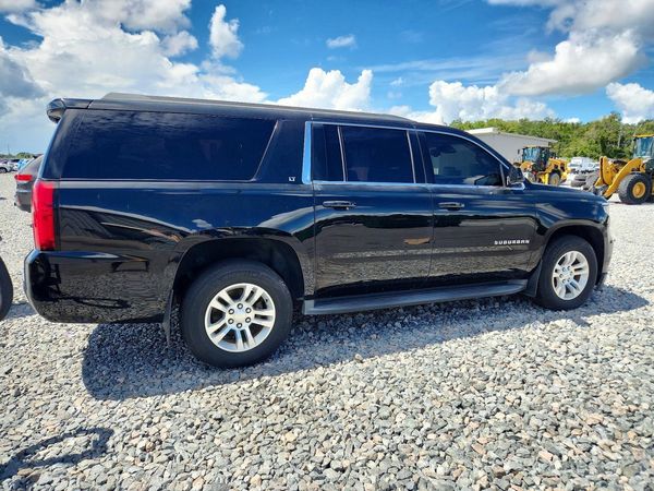 2017 CHEVROLET SUBURBAN LT