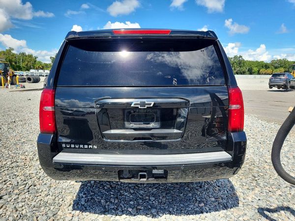 2017 CHEVROLET SUBURBAN LT