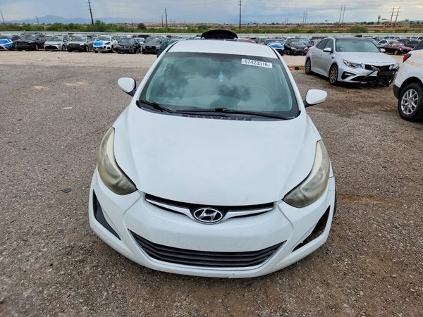 2015 HYUNDAI ELANTRA