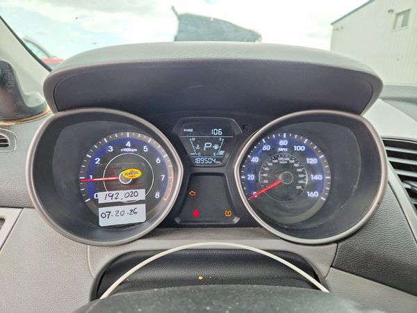 2015 HYUNDAI ELANTRA
