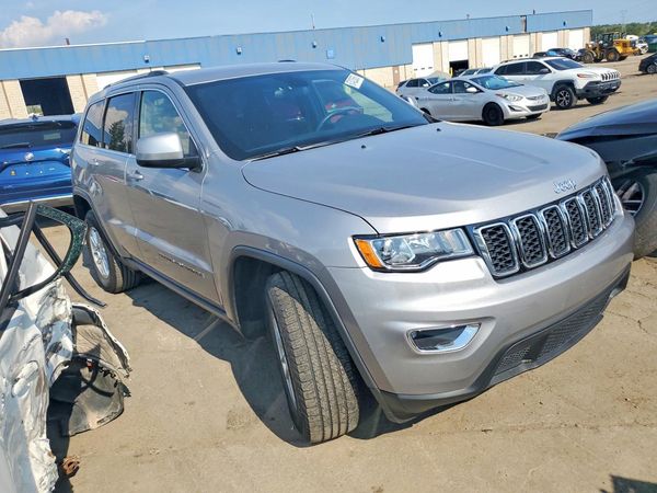 2019 JEEP GRAND CHEROKEE Laredo