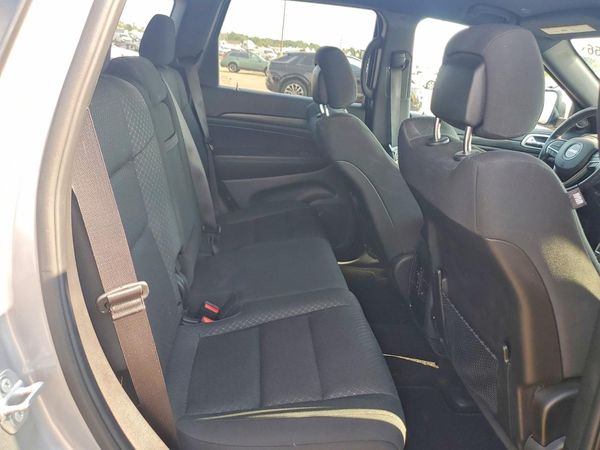 2019 JEEP GRAND CHEROKEE Laredo