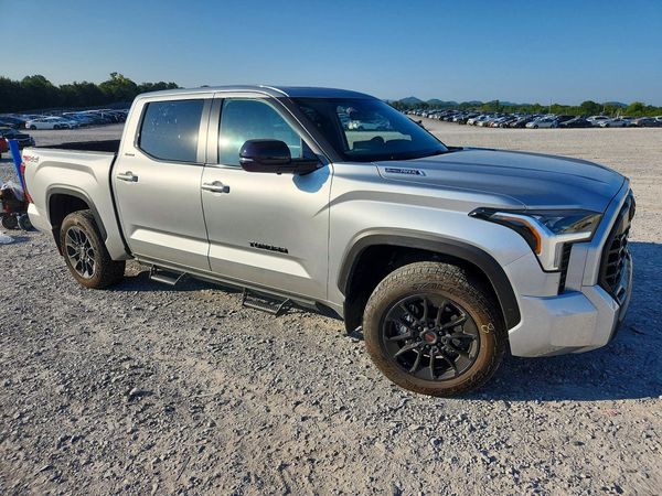 2026 TOYOTA TUNDRA