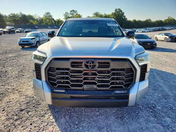 2026 TOYOTA TUNDRA